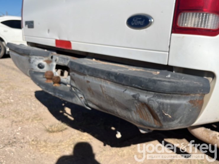 1999-ford-f250-image-27