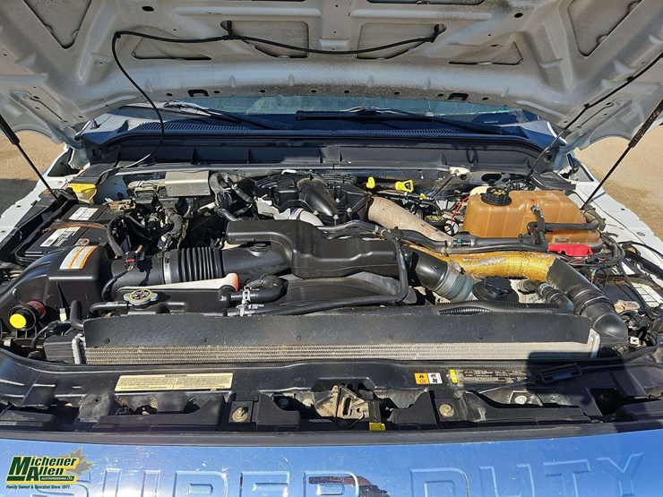2011-ford-f550-image-31