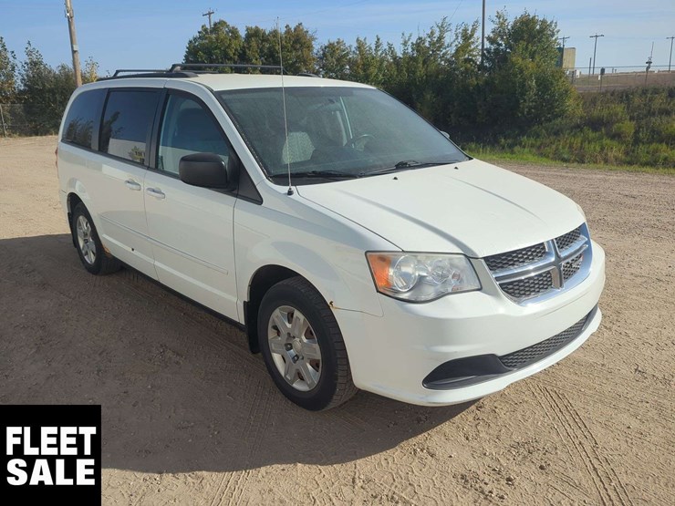 2012-dodge-grand-caravan-se-image-4