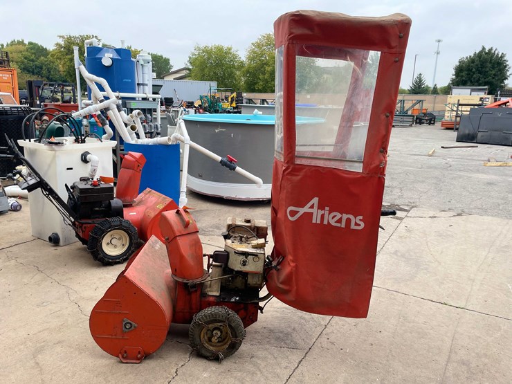 #3100-•-ariens-snowblower-(o3)-image-8