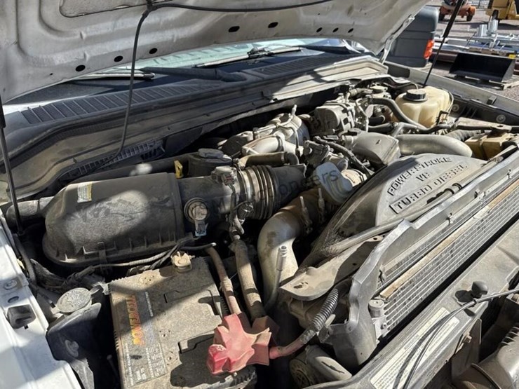 2008-ford-f550-image-15