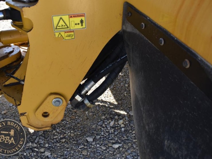 2014-caterpillar-982m-image-61