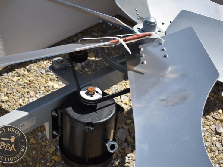 ventec-72in-barn-fan-37964-image-5