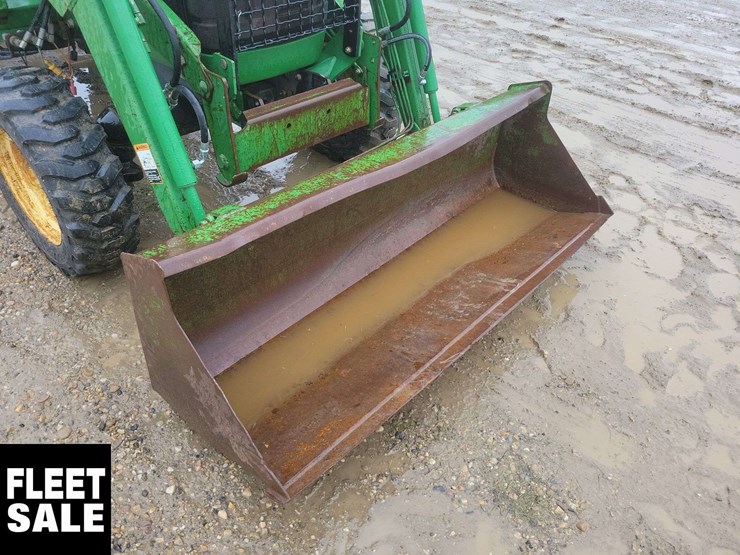 2000-john-deere-4400-image-13