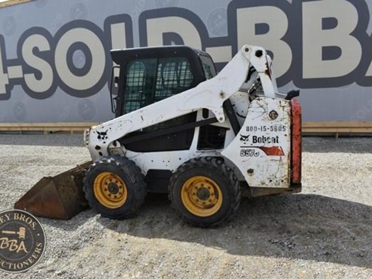 2017-bobcat-s570-image-9