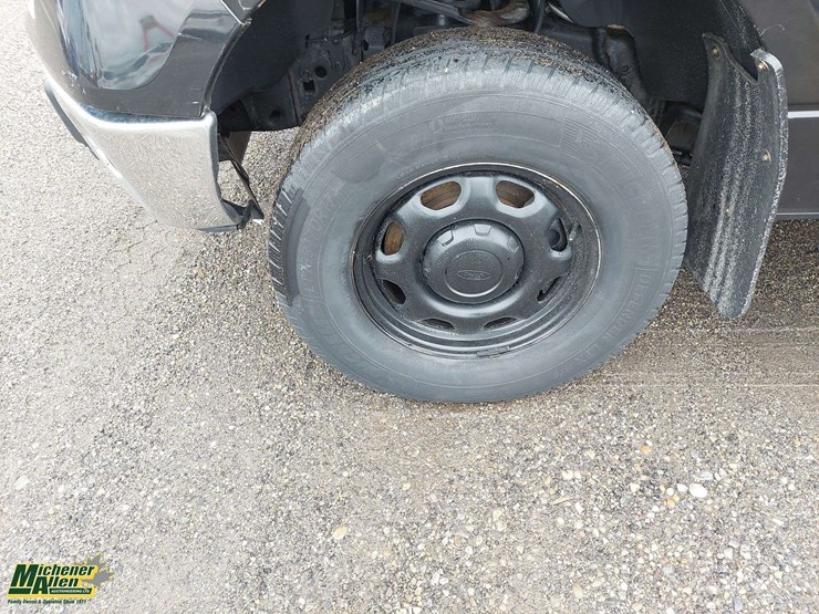 2012-ford-f150-image-23