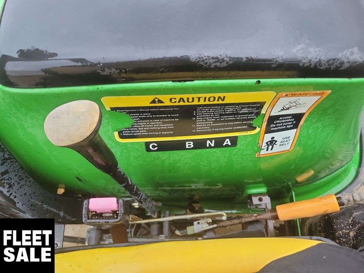 2000-john-deere-4400-image-29