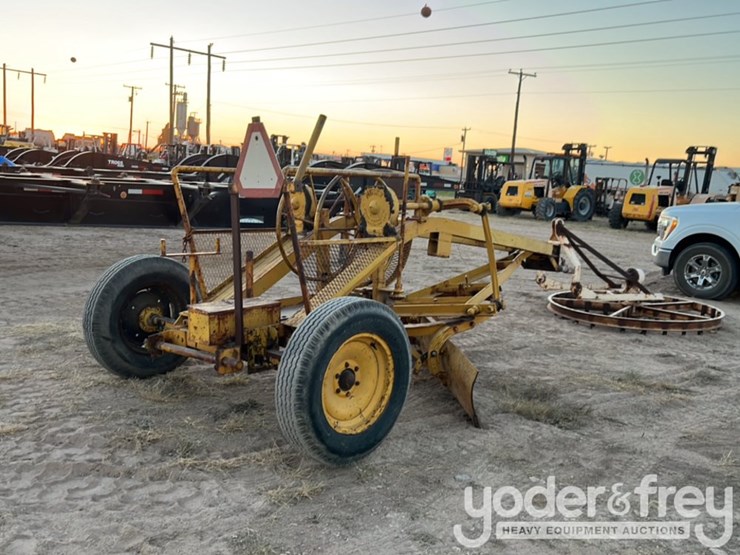 pull-behind-motor-grader-attachment-image-5