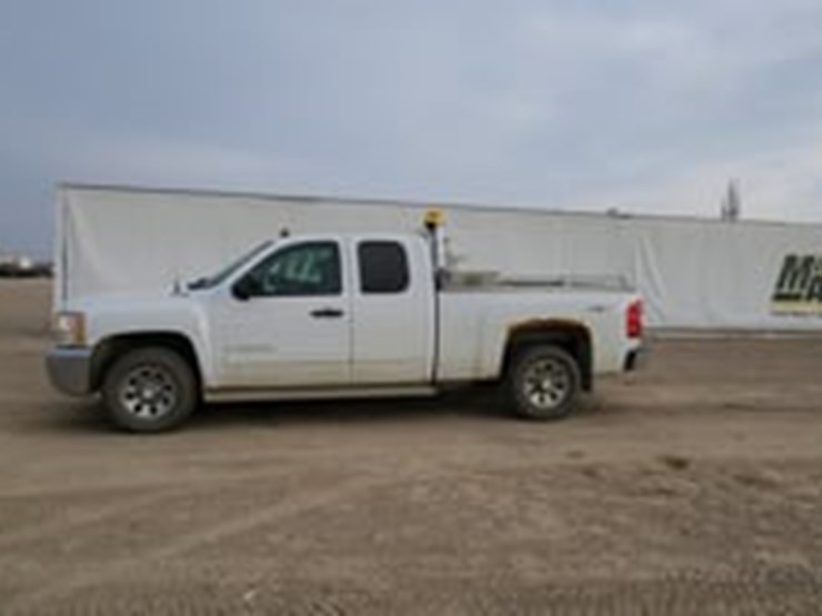 2013-chevrolet-silverado-1500-image-5