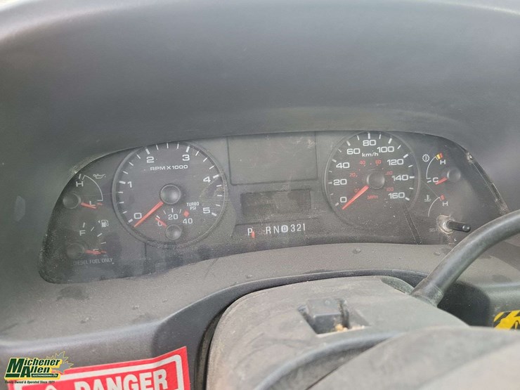 2006-ford-f550-image-14