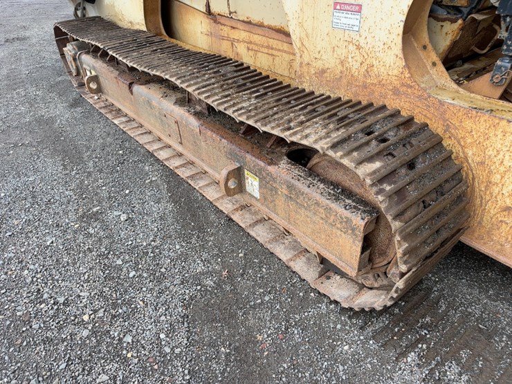 2016-caterpillar-c7-image-15