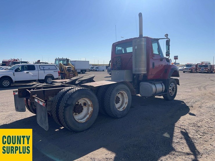 2009-international-workstar-7600-image-4