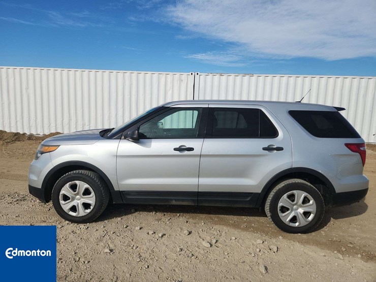 2013-ford-explorer-image-19