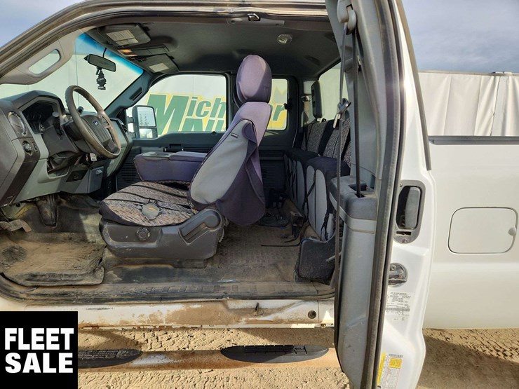 2014-ford-f350-image-17