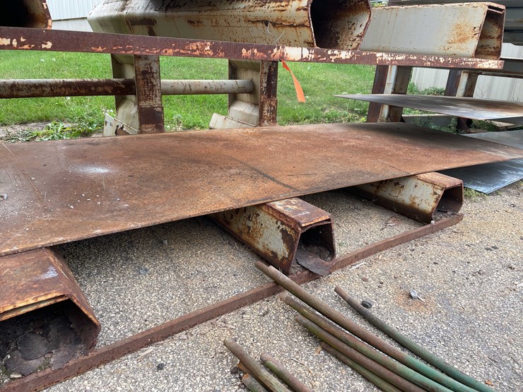 #3028-•-(1)-steel-sheet-stock-(shed)-image-3