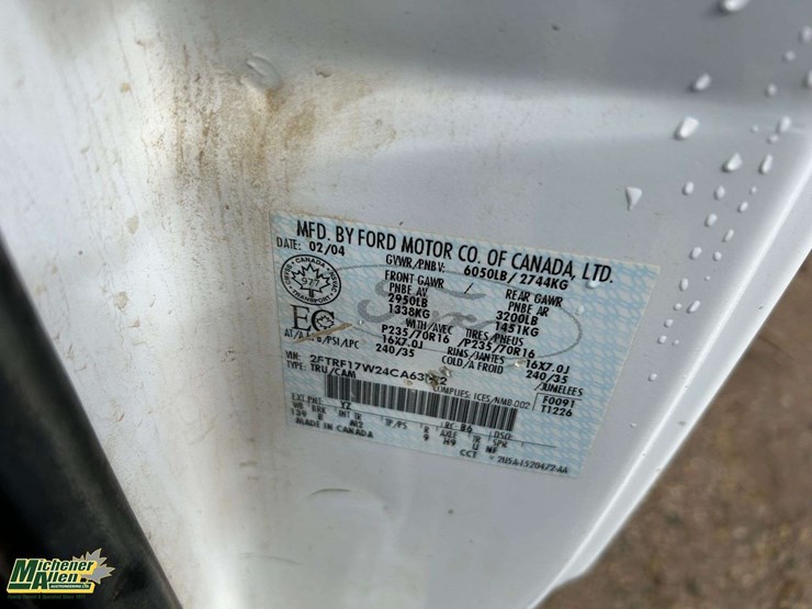 2004-ford-f150-xl-image-5