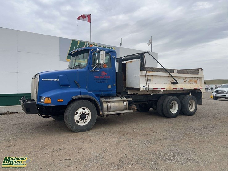 2001-western-star-5800-image-1