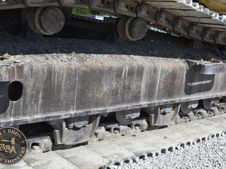 2023-komatsu-pc360-lc-11-image-36