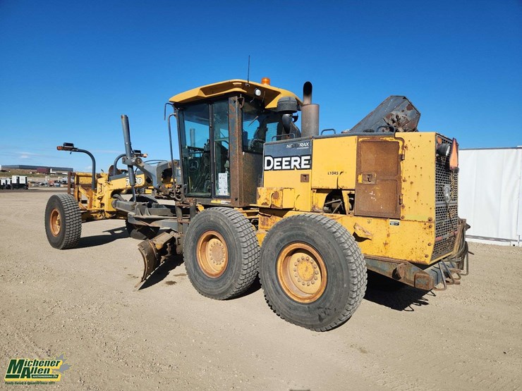 john-deere-770-image-3