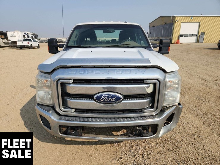 2011-ford-f350-image-22