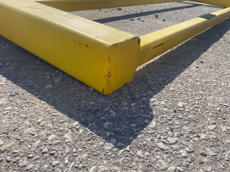 #3010-•-heavy-duty-safety-guardrail-(cont)-image-6