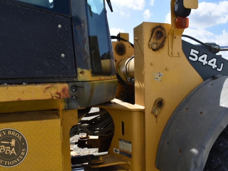 2007-deere-544j-image-30