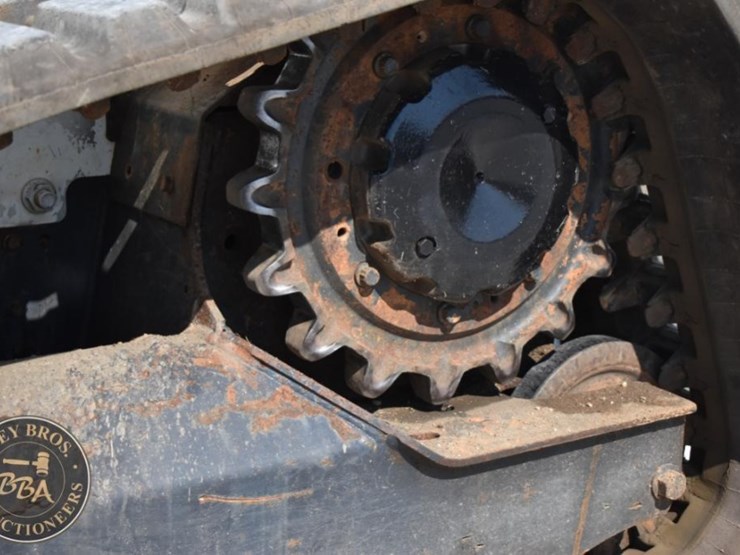 2019-bobcat-t770-image-44