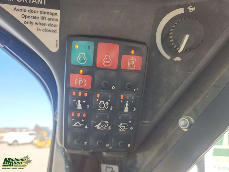 deere-331g-image-14