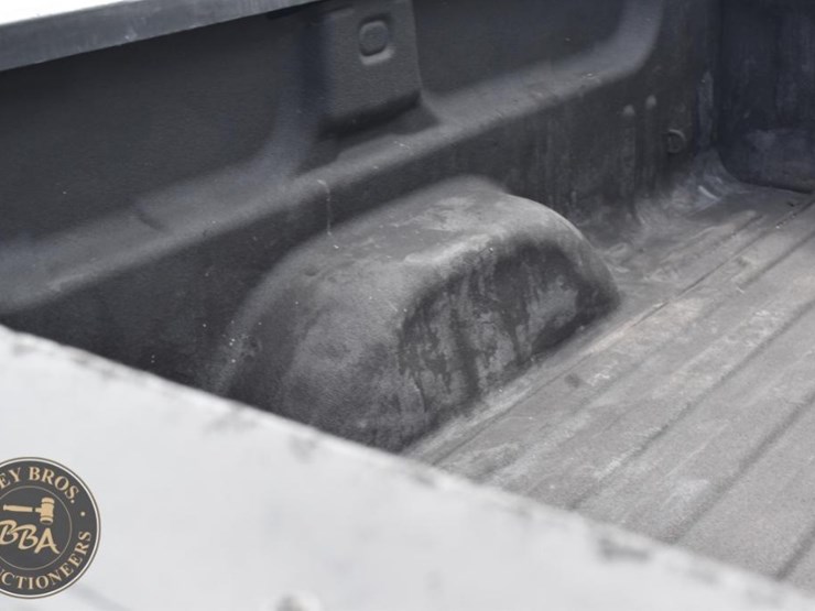 2016-chevrolet-silverado-1500-image-46