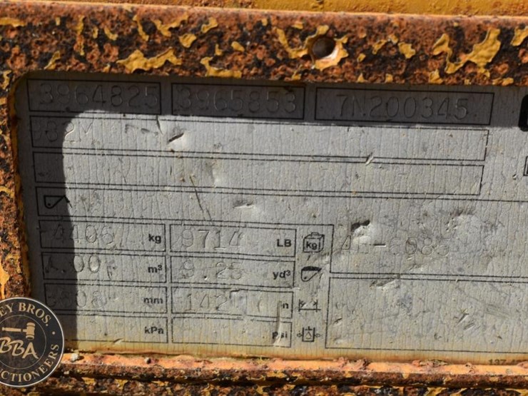 2014-caterpillar-982m-image-68