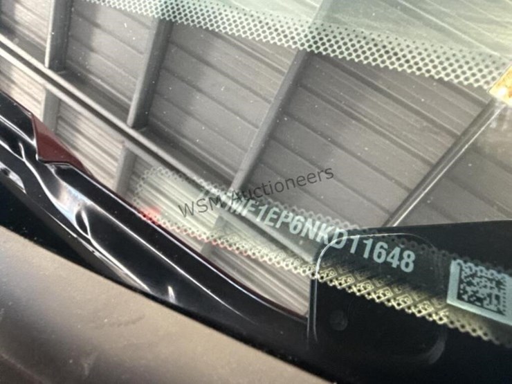 2022-ford-f150-image-16