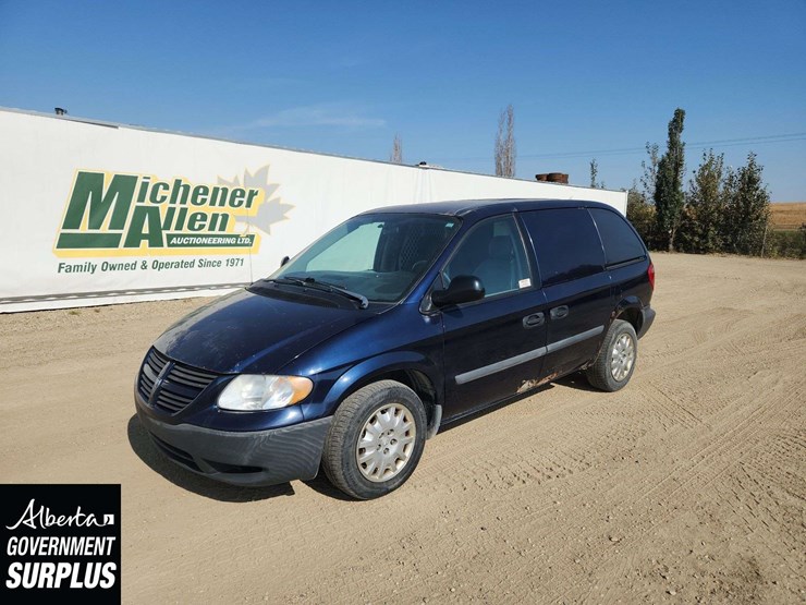 2006-dodge-caravan-image-1