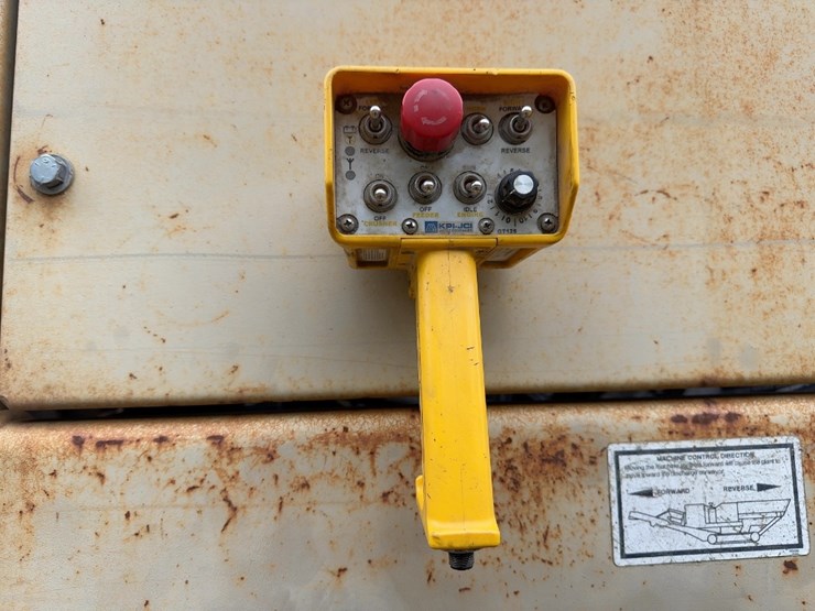 2016-caterpillar-c7-image-32