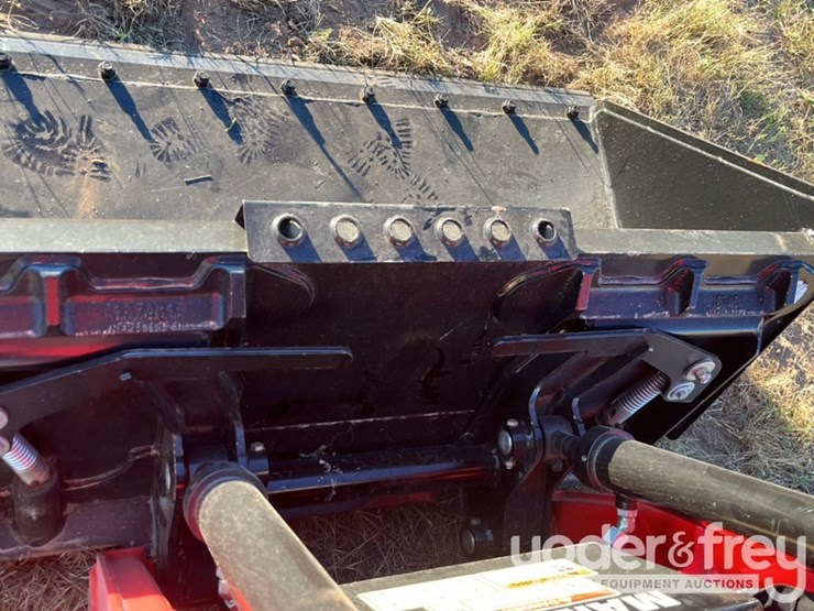 2023-manitou-1050rt-image-50