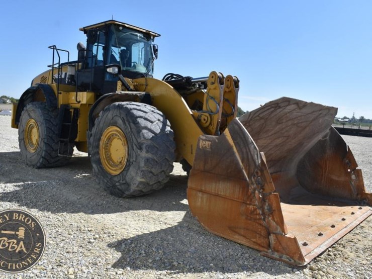 2016-caterpillar-982m-image-5