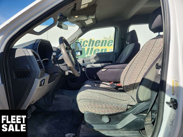 2020-ford-f350-image-17