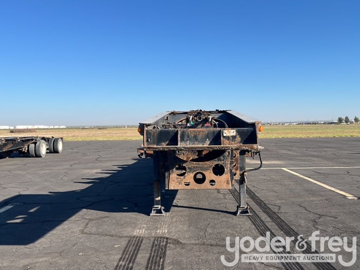 2018-king-kutter-spread-axle-chassis-trailer,-65,000lb-gvwr-image-6