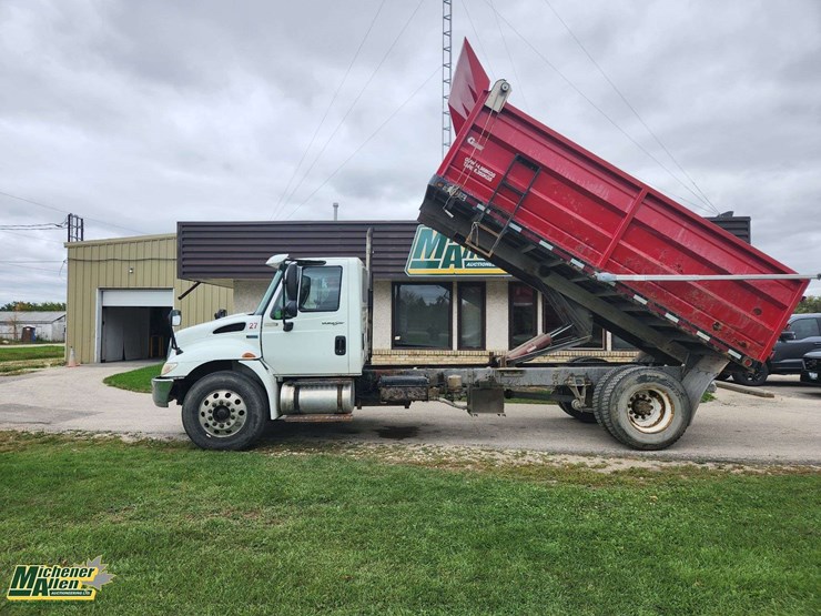 2012-international-durastar-4300-image-35