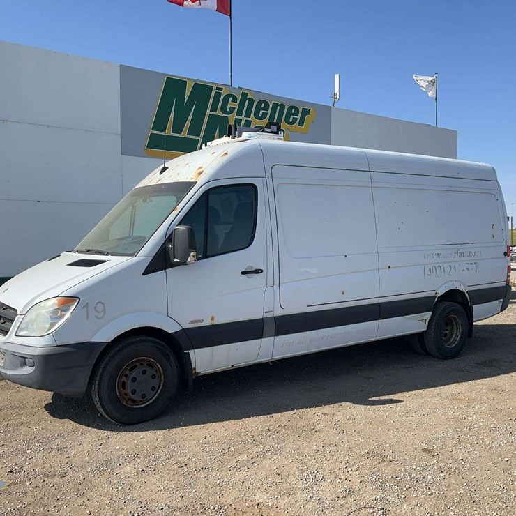 2010 MERCEDES-BENZ SPRINTER 3500