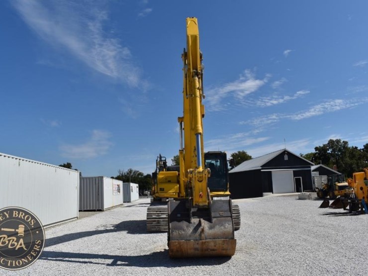2023-komatsu-pc360-lc-11-image-12