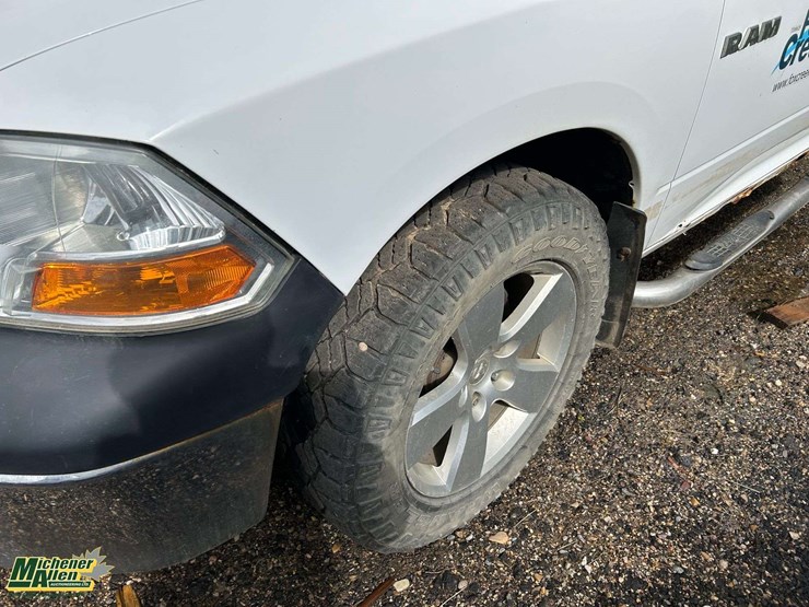 2010-dodge-ram-1500-image-13