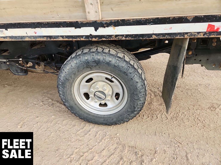 2020-ford-f350-image-30