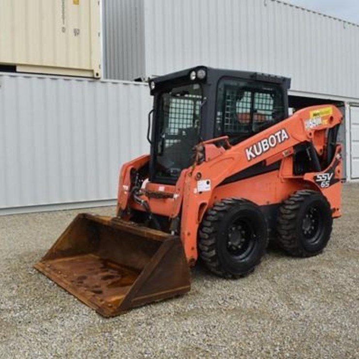 2017 KUBOTA SSV65