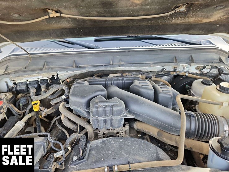 2014-ford-f350-image-28