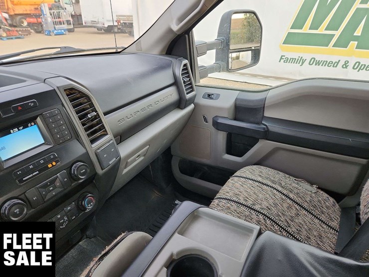 2020-ford-f350-image-12