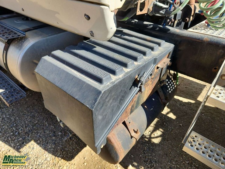 2011-international-workstar-7500-image-33