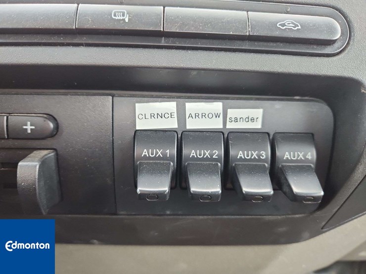 2009-ford-f350-image-15