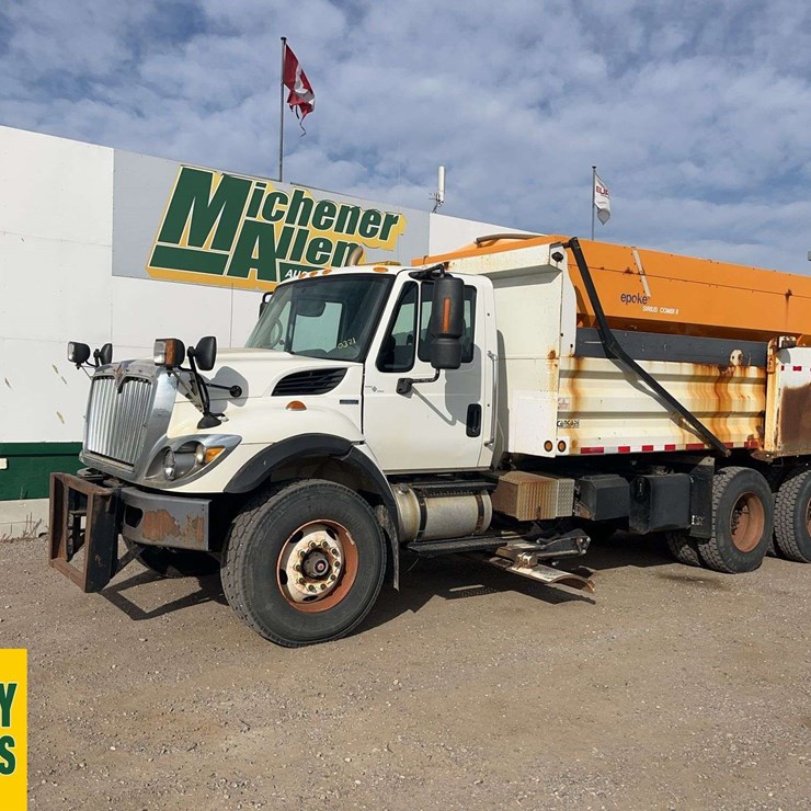 2011 INTERNATIONAL WORKSTAR 7500