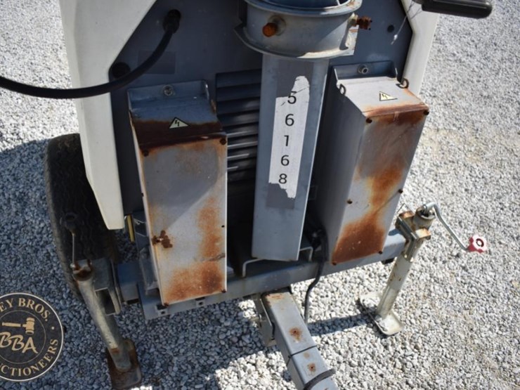 2013-atlas-copco-v4-image-18