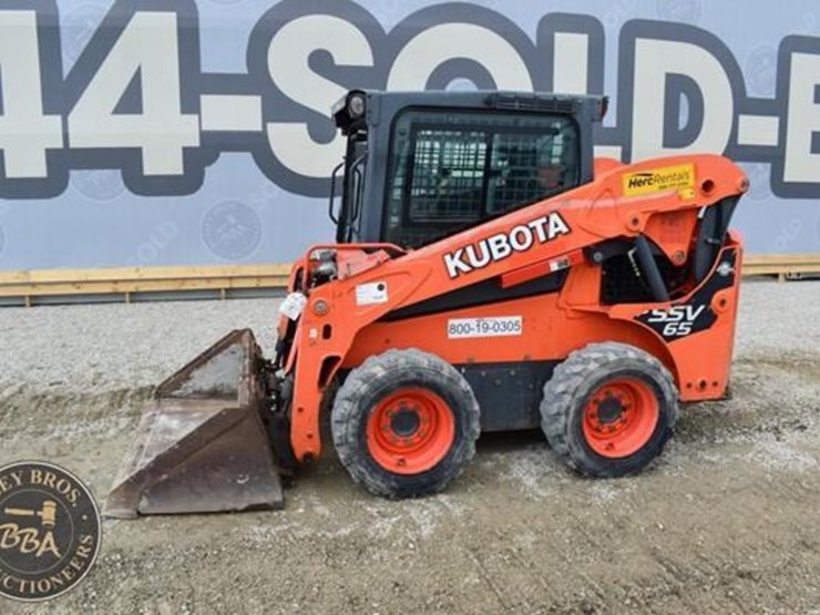 2017-kubota-ssv65-image-5